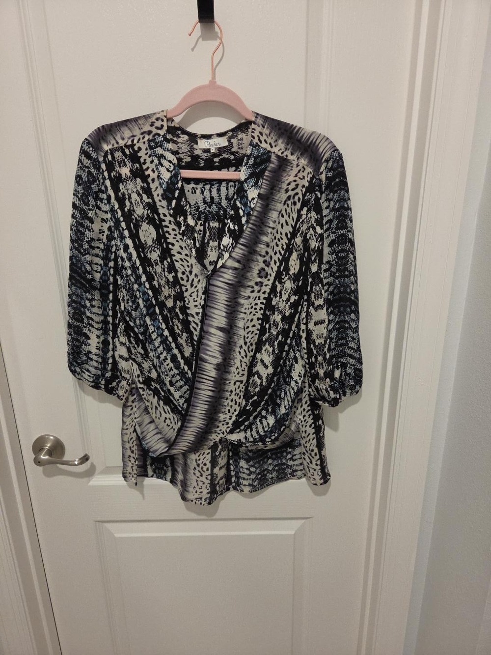 Parker 100% Silk Animal Print Draped Wrap Blouse Top Size M